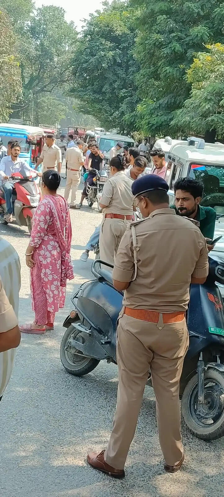 कटिहार में ट्रैफिक नियम तोड़े तो ढीली होगी जेब: एक ही दिन में 262 चालान, 10 लाख से अधिक जुर्माना
