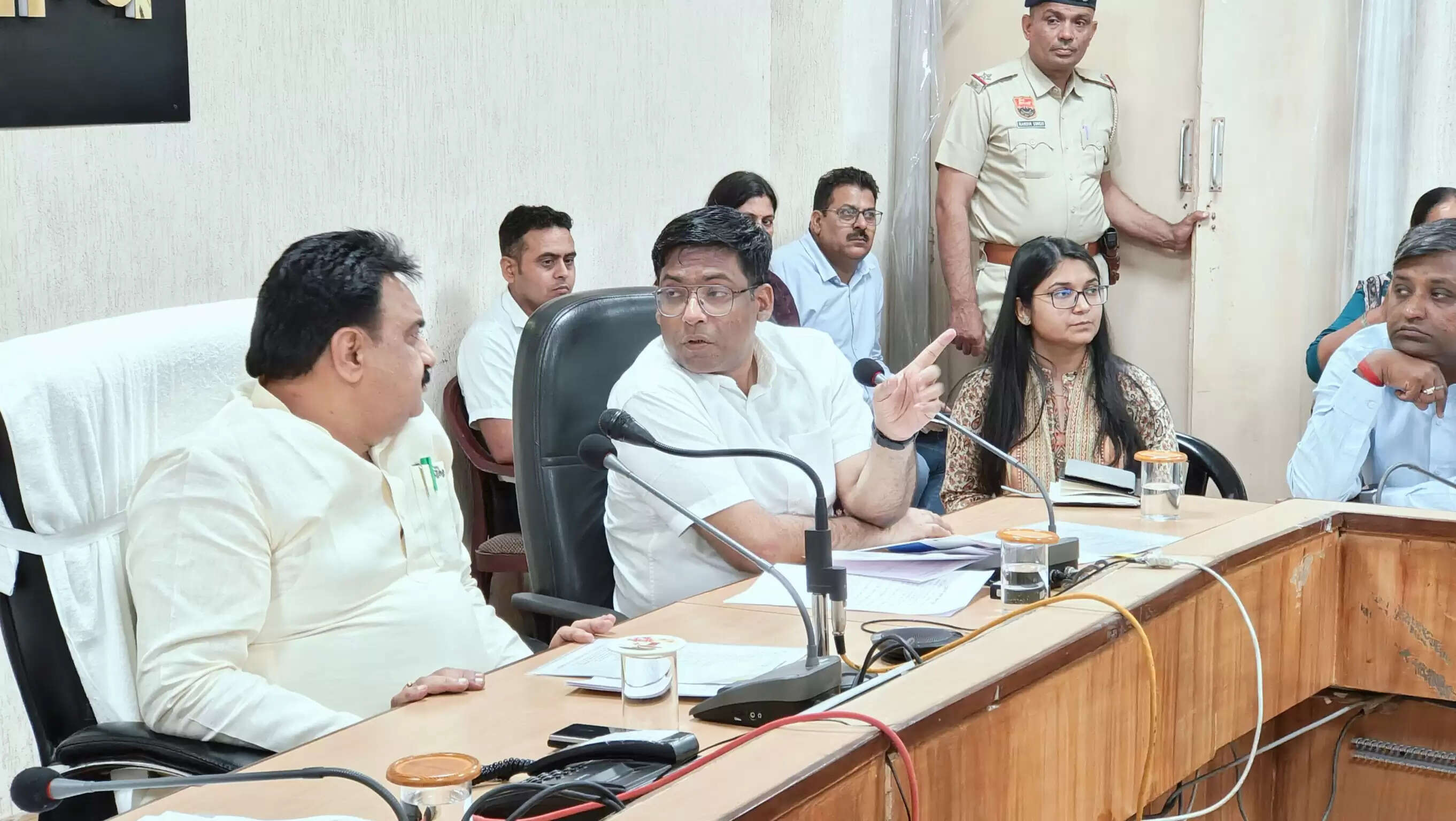 जींद : सीएम घोषणाओं पर जल्द किया जाए काम शुरू : डा. मिड्ढा