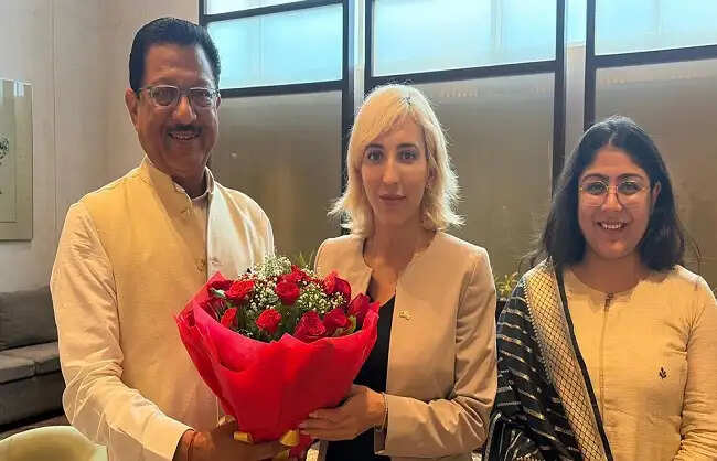 ब्रिटिश डिप्टी हाई कमिश्नर से मिले सूर्यकांत धस्माना,पर्यटन और शिक्षा में सहयोग पर चर्चा