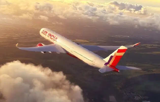 पश्चिम एशिया से एयर इंडिया और एयर इंडिया एक्सप्रेस की आज 32 उड़ानें
