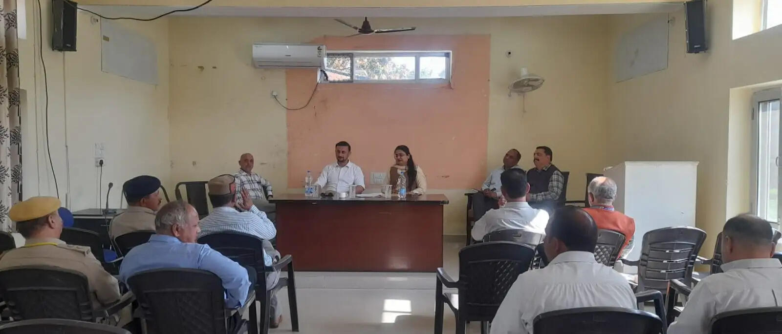 राज्य स्तरीय बैसाखी मेले की तैयारियों को लेकर समीक्षा बैठक आयोजित