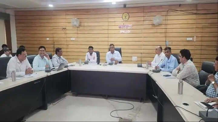 इंदौरः खाद्य पदार्थों के निर्माण, भंडारण और विक्रय पर विशेष निगरानी के लिए चलेगा सघन जांच अभियान