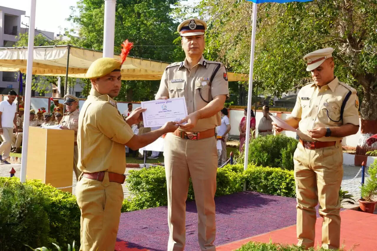 जयपुर ग्रामीण में पुलिस दिवस समारोह में 129 पुलिसकर्मी सम्मानित
