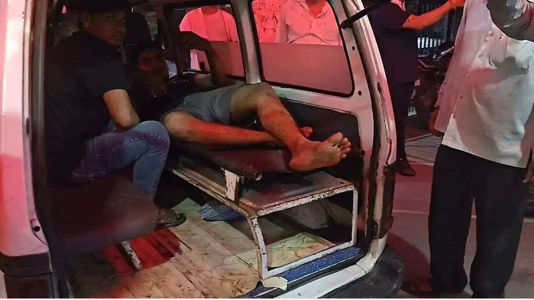 जबलपुर में लूट के प्रयास में युवक पर चाकू से हमला, इलाज में लापरवाही का आरोप