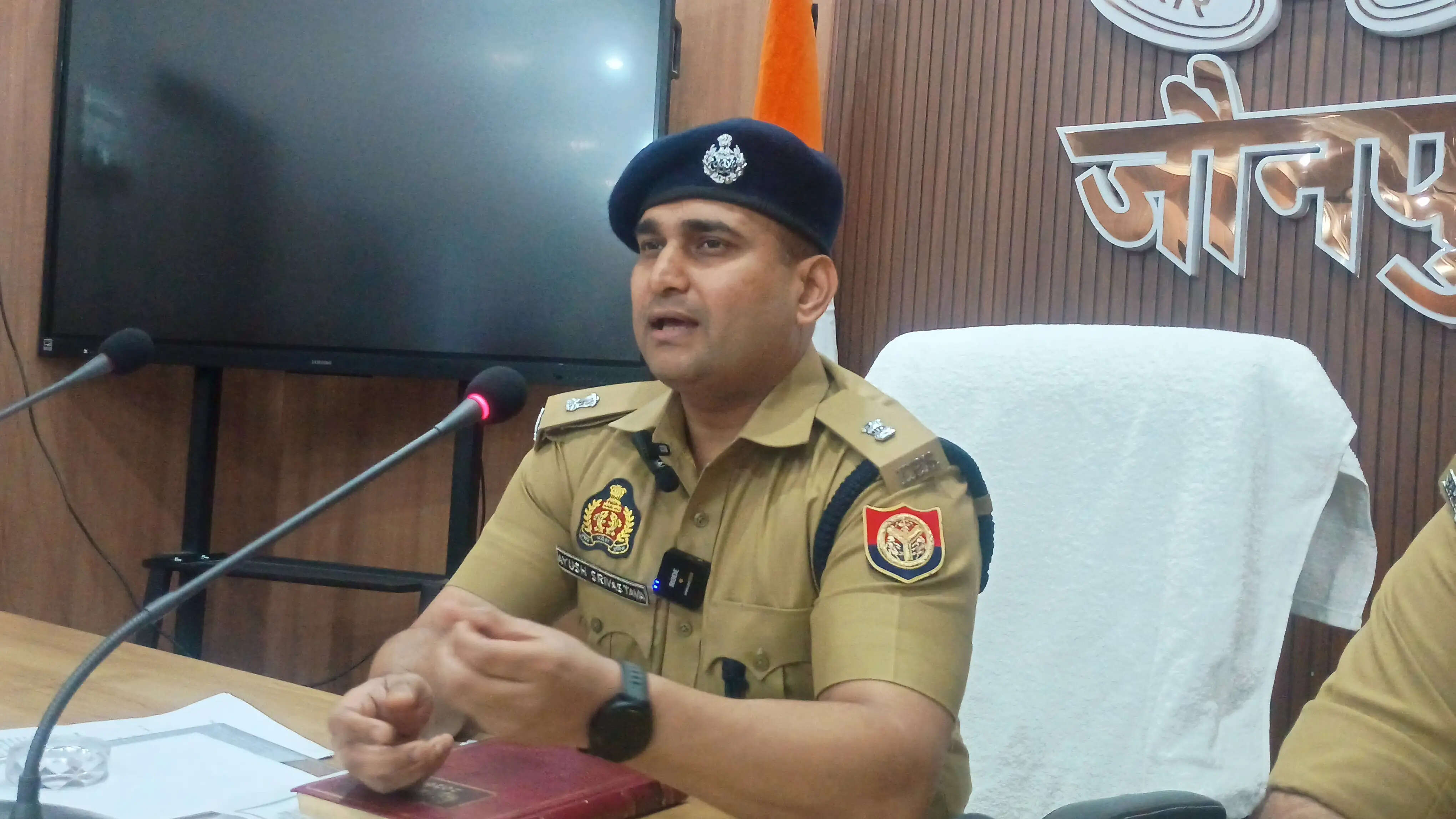 यात्रियों से जहरखुरानी करने वाले पिता-पुत्र समेत तीन गिरफ्तार, झोलाछाप डॉक्टर फरार