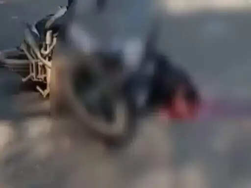 जांजगीर-चांपा : तेज रफ्तार ट्रक ने मोटरसाइक‍िल को मारी टक्कर, युवक की मौत