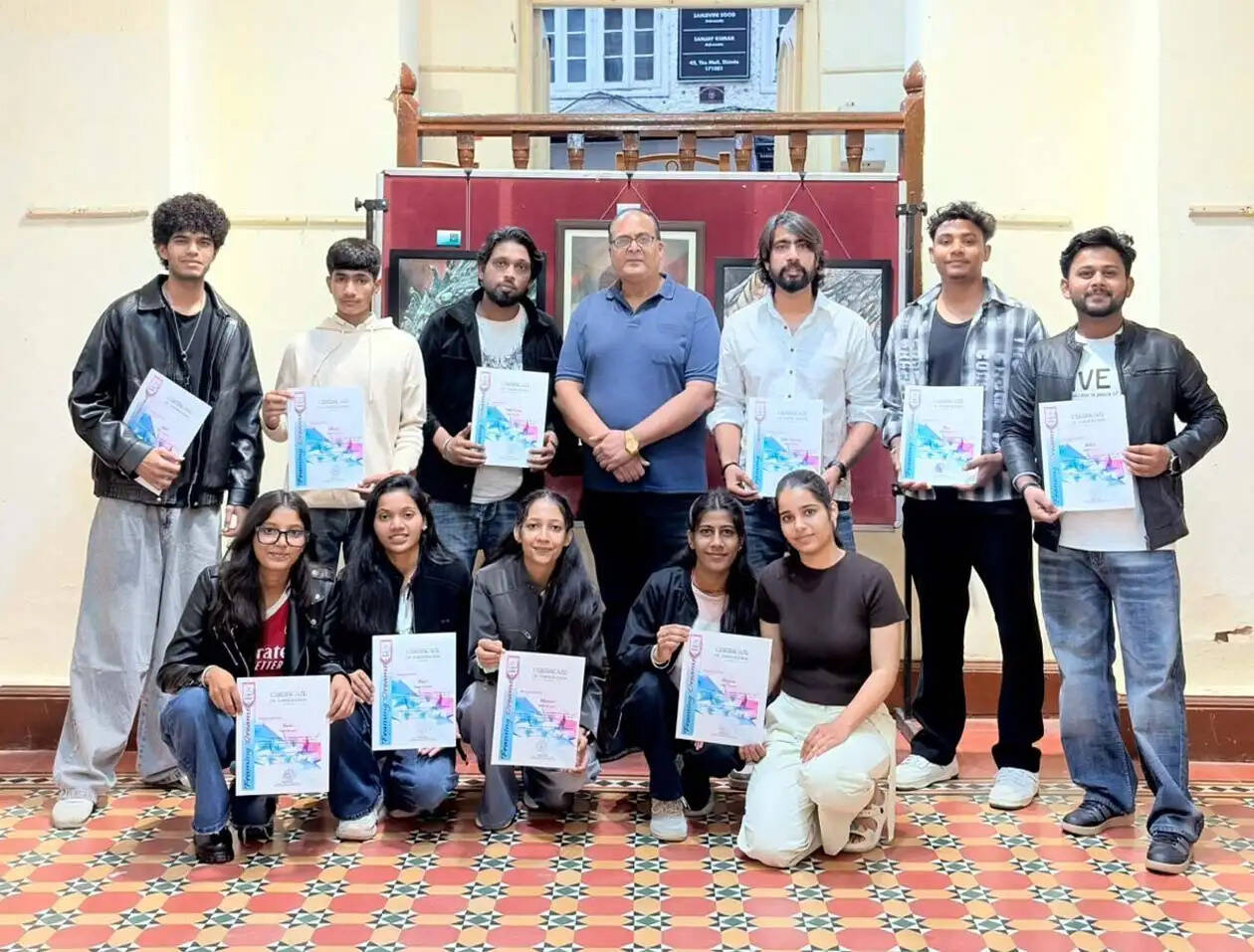 शिमला की ऐतिहासिक गैटी आर्ट गैलरी में सजी हिसार की कला