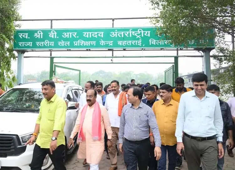 बहतराई खेल प्रशिक्षण केन्द्र में निर्माण और मरम्मत के कार्यों में देरी पर भड़के उप मुख्यमंत्री अरुण साव