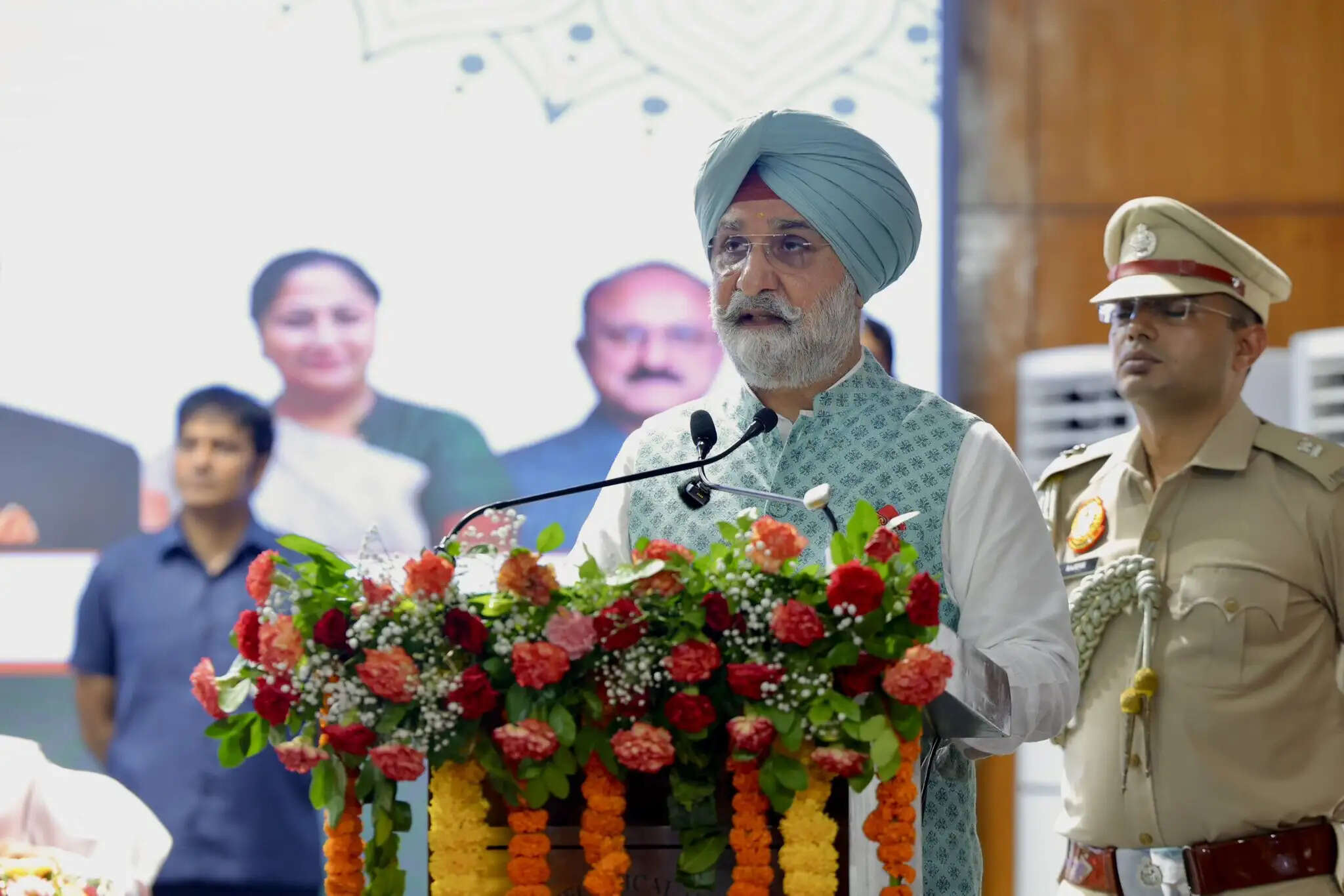 एलजी और सीएम की उपस्थिति में आईजीडीटियूडबल्यू के ‘प्रबोधन-2026’ का समापन, लेक्चर हॉल कॉम्प्लेक्स का किया उद्घाटन