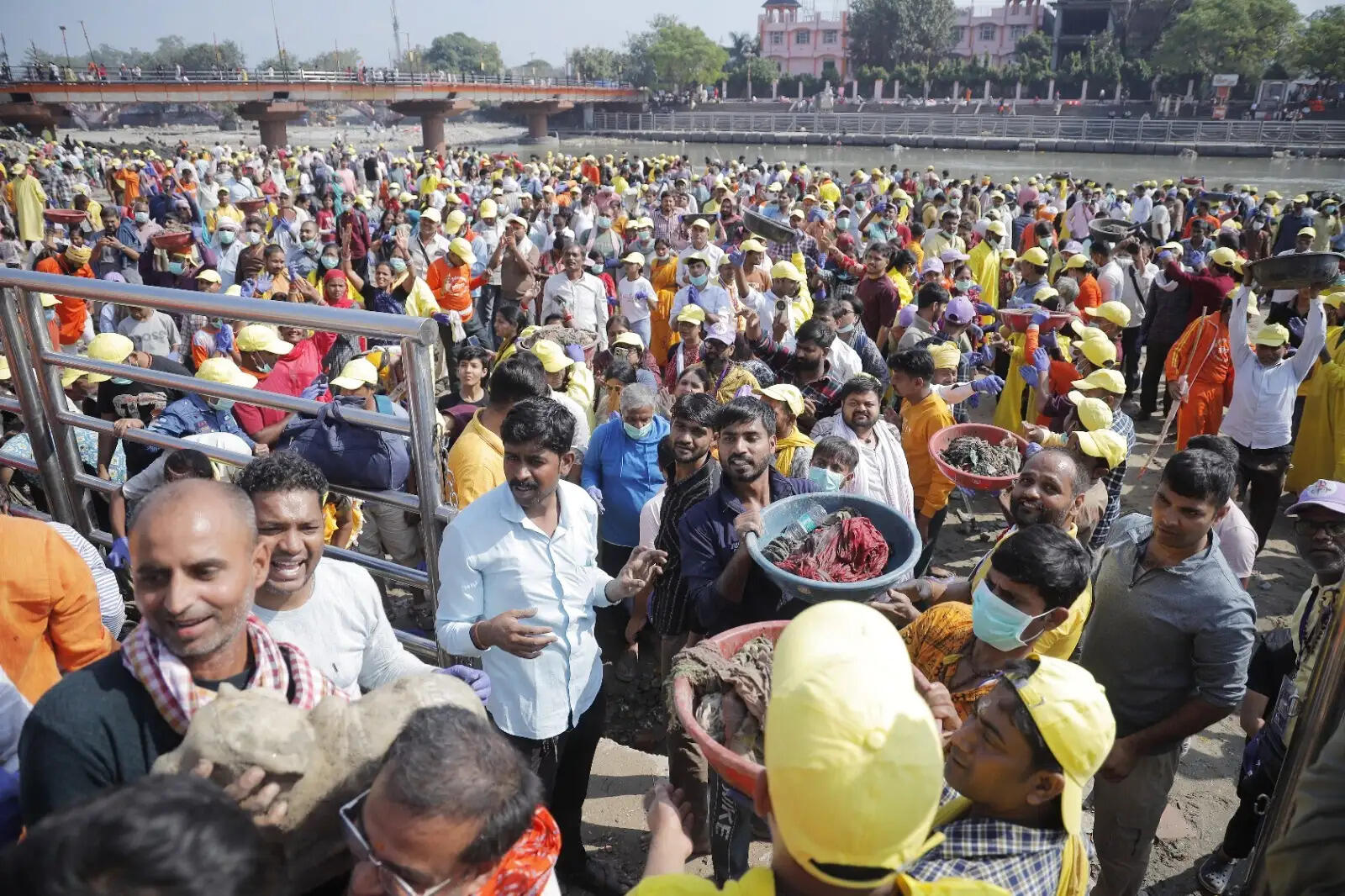 मां गंगा की स्वच्छता, निर्मलता ही सच्चा गंगा स्नान : करौली
