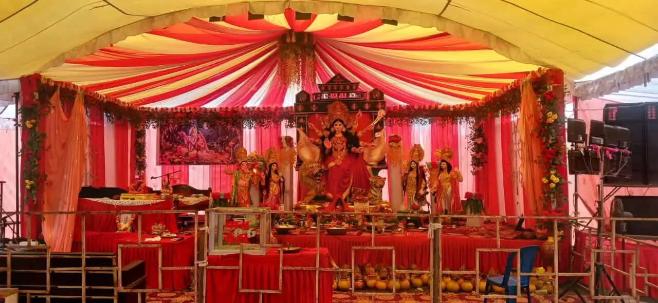 अनूपपुर: महाअष्टमी कालरत्रि का विषेश अनुष्ठान चला सुबह तक, गरबा और बंगाली ढाक-काली नृत्य की हुई प्रस्तुतियां
