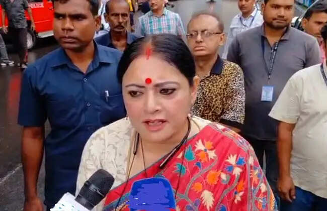 डॉ. श्यामा प्रसाद मुखर्जी की जयंती पर गरजीं अग्निमित्रा पाल, तृणमूल पर साधा निशाना