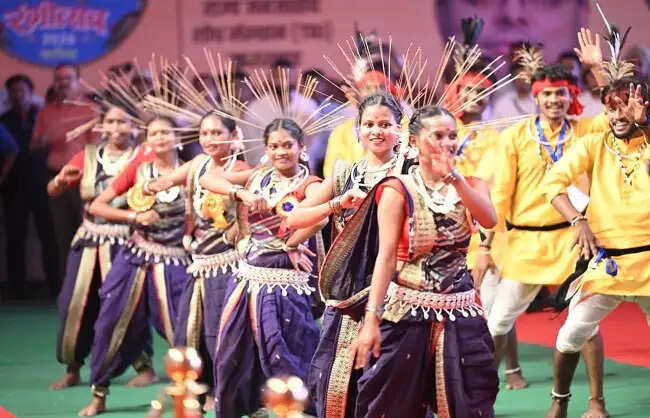 खटीमा के एकलव्य विद्यालय के विस्तार पर खर्च होंगे 10 करोड़ रुपये : जुएल ओराम
