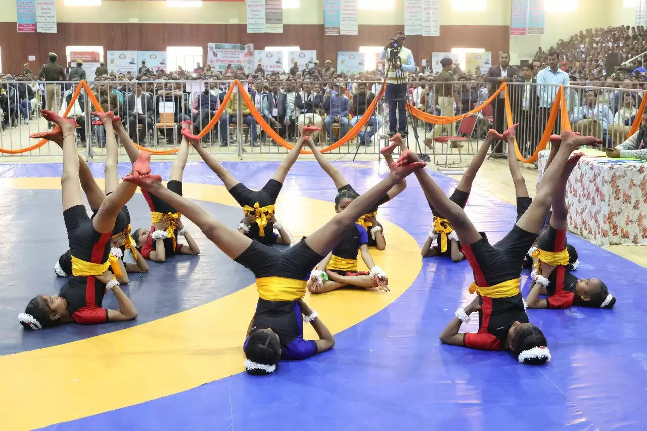 खेल समय बर्बाद करने का नहीं, बल्कि हमारे जीवन के सर्वांगीण विकास का माध्यम है : योगी आदित्यनाथ