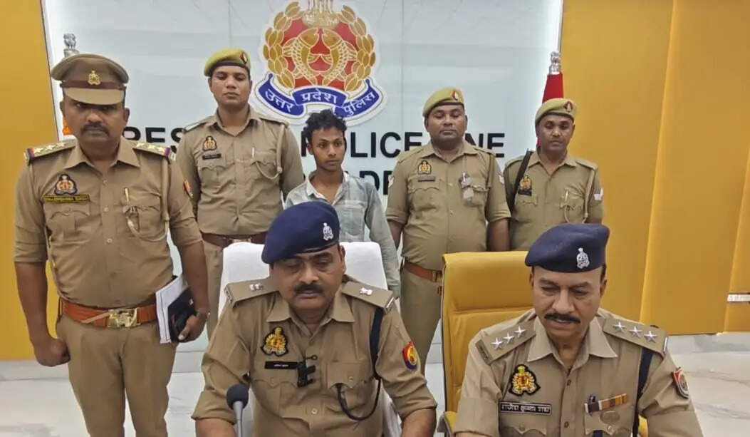 पत्नी से अवैध संबंध के कारण पति ने की युवक की हत्या, गिरफ्तार