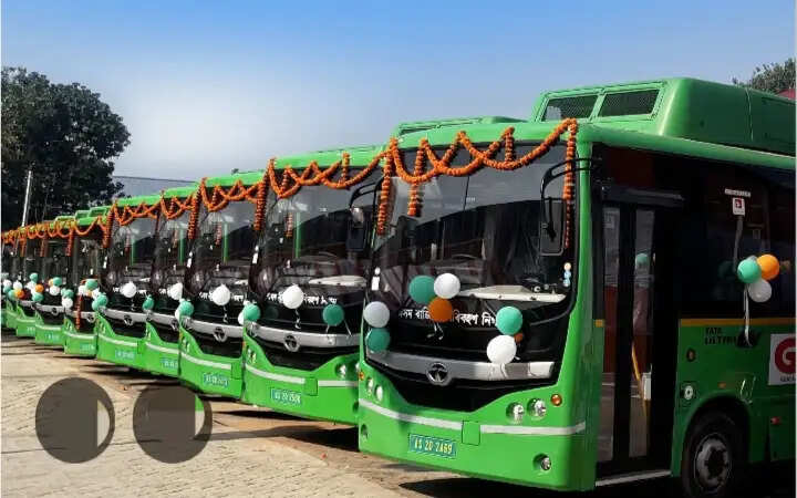ग्रीन बसों पर महानगर प्रशासन सख्त, 63 चालकों के लाइसेंस रद्द