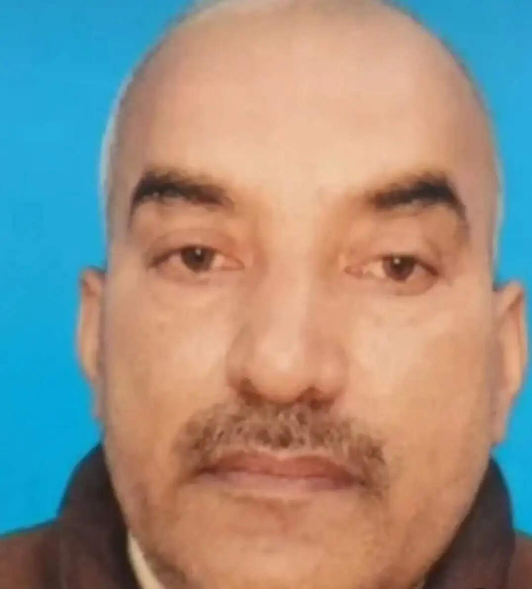 ट्रेलर की टक्कर से बाइक सवार अधेड़ की मौत, चालक फरार
