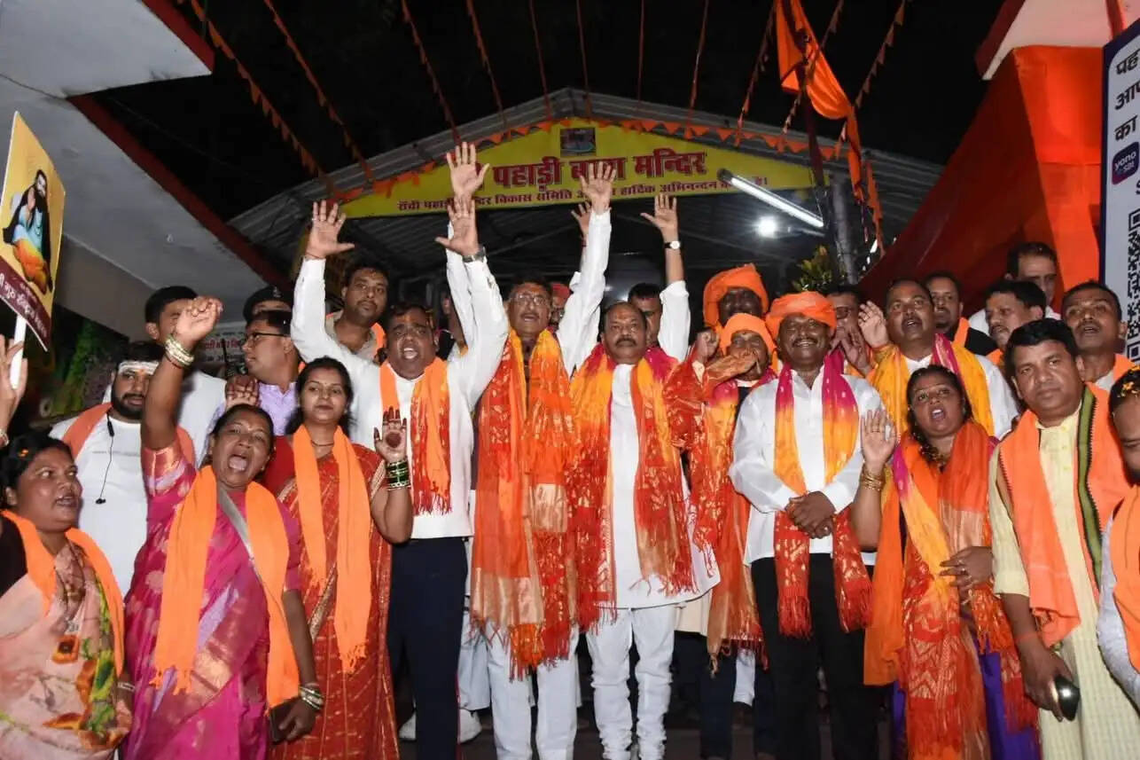 गुरु रविदास की जन्मस्थली से आई पावन मिट्टी का रांची में भव्य स्वागत
