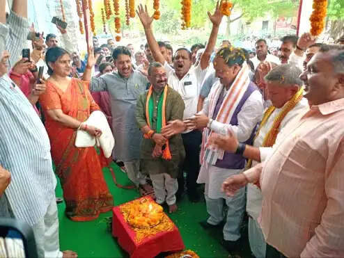 प्रदेश सरकार बालिकाओं की शिक्षा और उनके सर्वांगीण विकास के लिए प्रतिबद्ध : केशव प्रसाद मौर्य