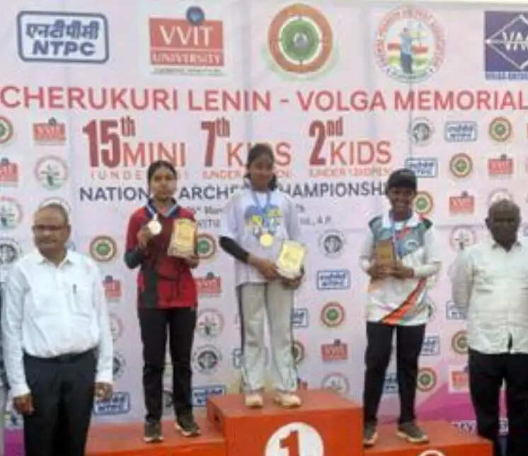 मिनी नेशनल आर्चरी चैम्पियनशिप : देवरिया का दमदार प्रदर्शन, प्रज्ञा ने जीता रजत पदक