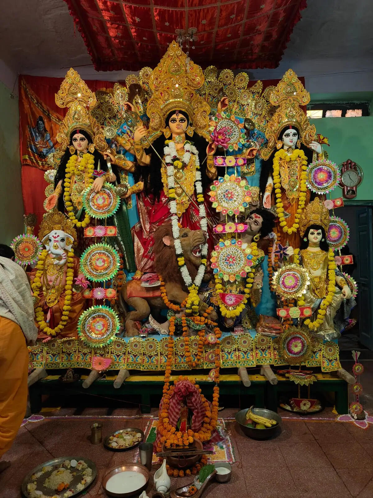 बीकानेर में भी साकार हो रहा है बंगाल : मां दुर्गा की पूजा में जुटे दर्शनार्थियों का लगा तांता