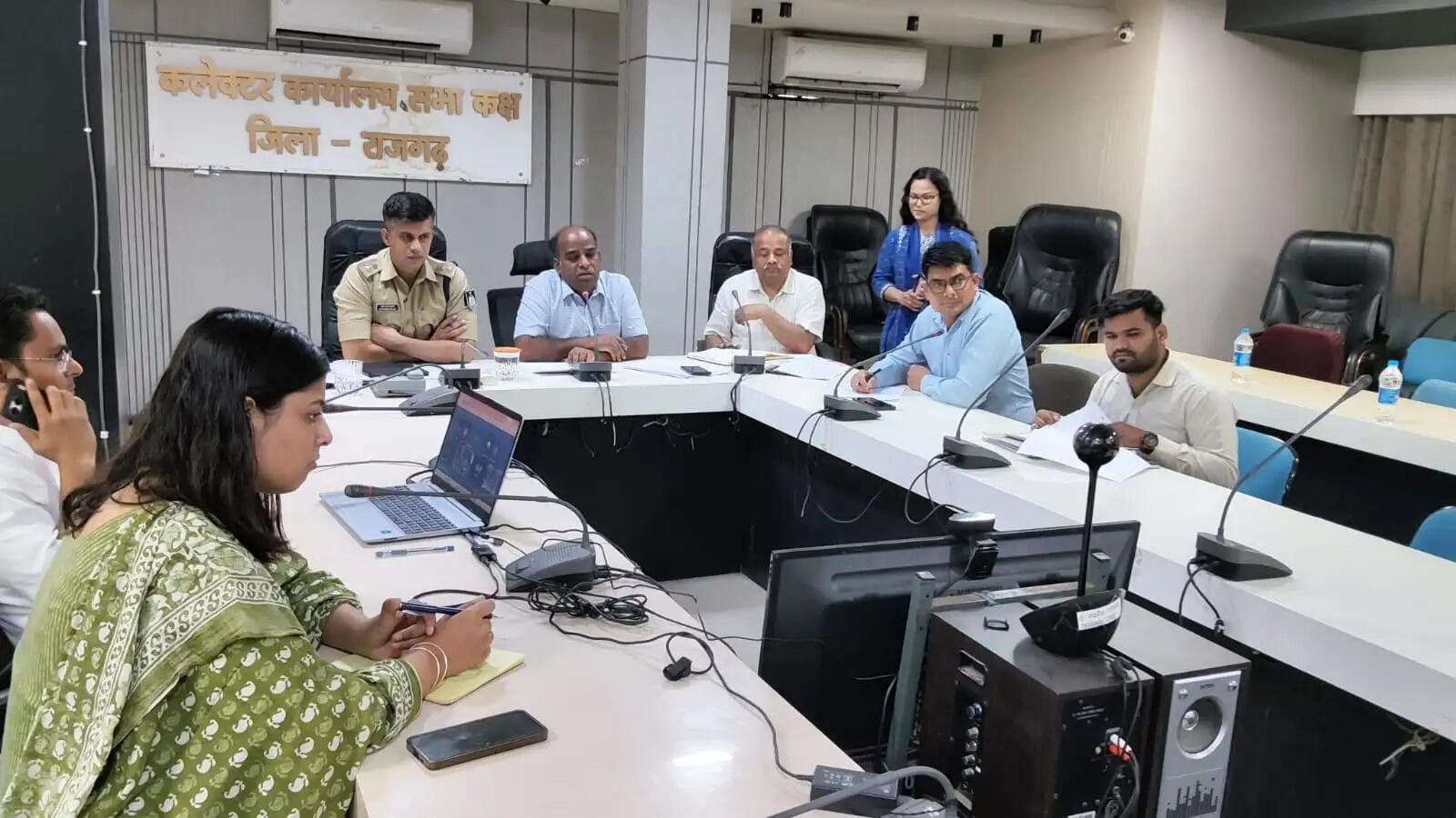 नरवाई जलाने पर सख्ती: हर मामले में अनिवार्य रूप से दर्ज होगी एफआईआर