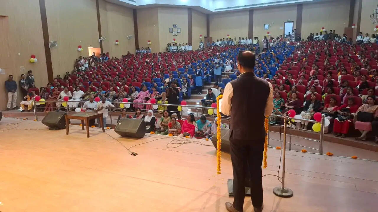 अंतर्राष्ट्रीय महिला दिवस पर नारी शक्ति सम्मानित