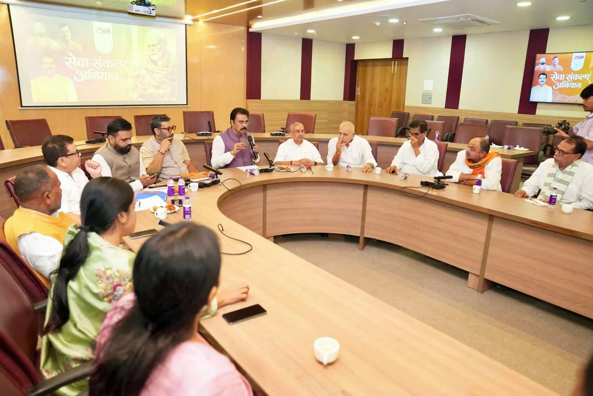 कार्यक्रमों की सफलता के लिए बेहतर समन्वय और सक्रिय सहभागिता जरूरी : संजय सरावगी