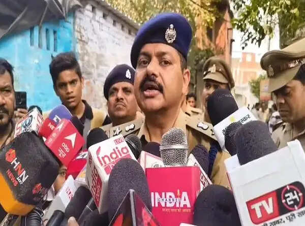 लखनऊ में कार खड़ी करने के विवाद में पिता—पुत्र समेत तीन लोगों की गोली मारकर हत्या, आरोपित गिरफ्तार