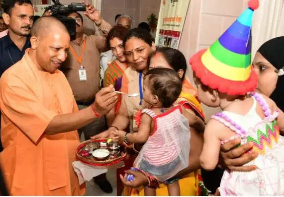 राष्ट्रीय पोषण माह पर विशेष&nbsp;:&nbsp;योगी सरकार के प्रयासों से यूपी के नौनिहालों की बढ़ रही कद-काठी