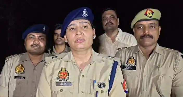 झांसी : मासूम का अपहरण कर दुष्कर्म का आरोपित मुठभेड़ में घायल