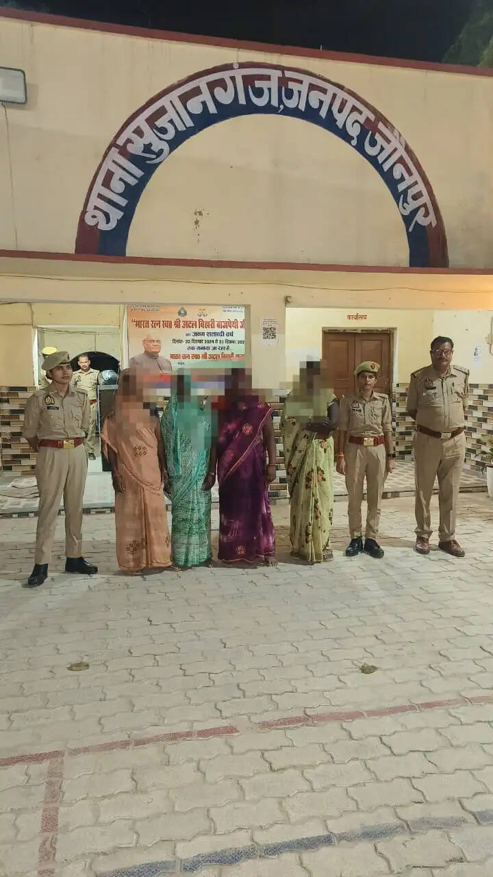 पुलिस व राजस्व टीम पर पथराव करने में चार महिलाओं समेत छह गिरफ्तार