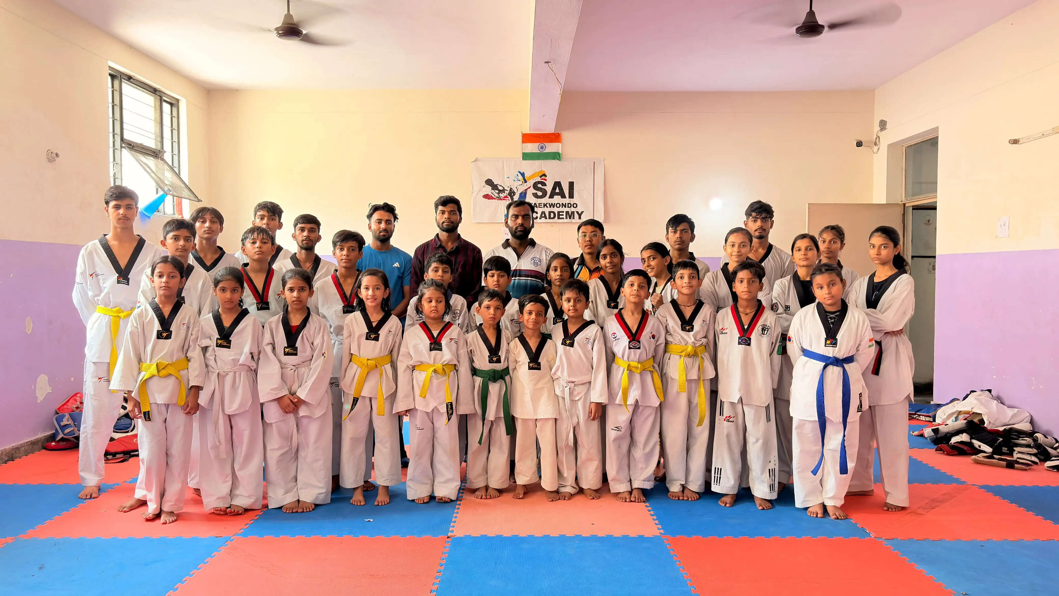 जिला स्तरीय एडवांस ताइक्वांडो फाइट शिविर खिलाड़ियों ने सीखीं खेल की बारीकियां