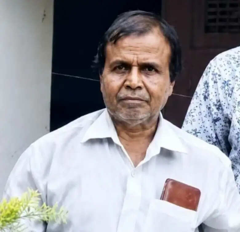 नारायणगढ़ में जंगल से पेड़ पर लटका मिला व्यक्ति का शव, जांच में जुटी पुलिस