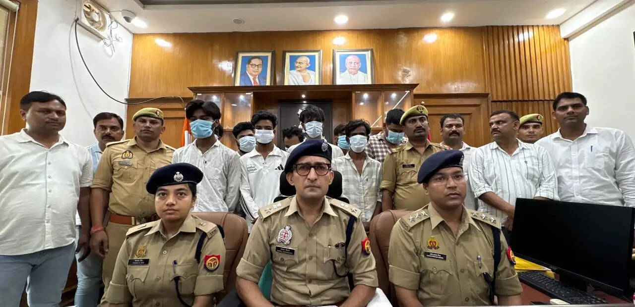 लखनऊ में पकड़े गए नौ अपराधी, यूएसडीटी के जरिए चीनी साइबर ठगों को पहुंचाते ठगी की रकम