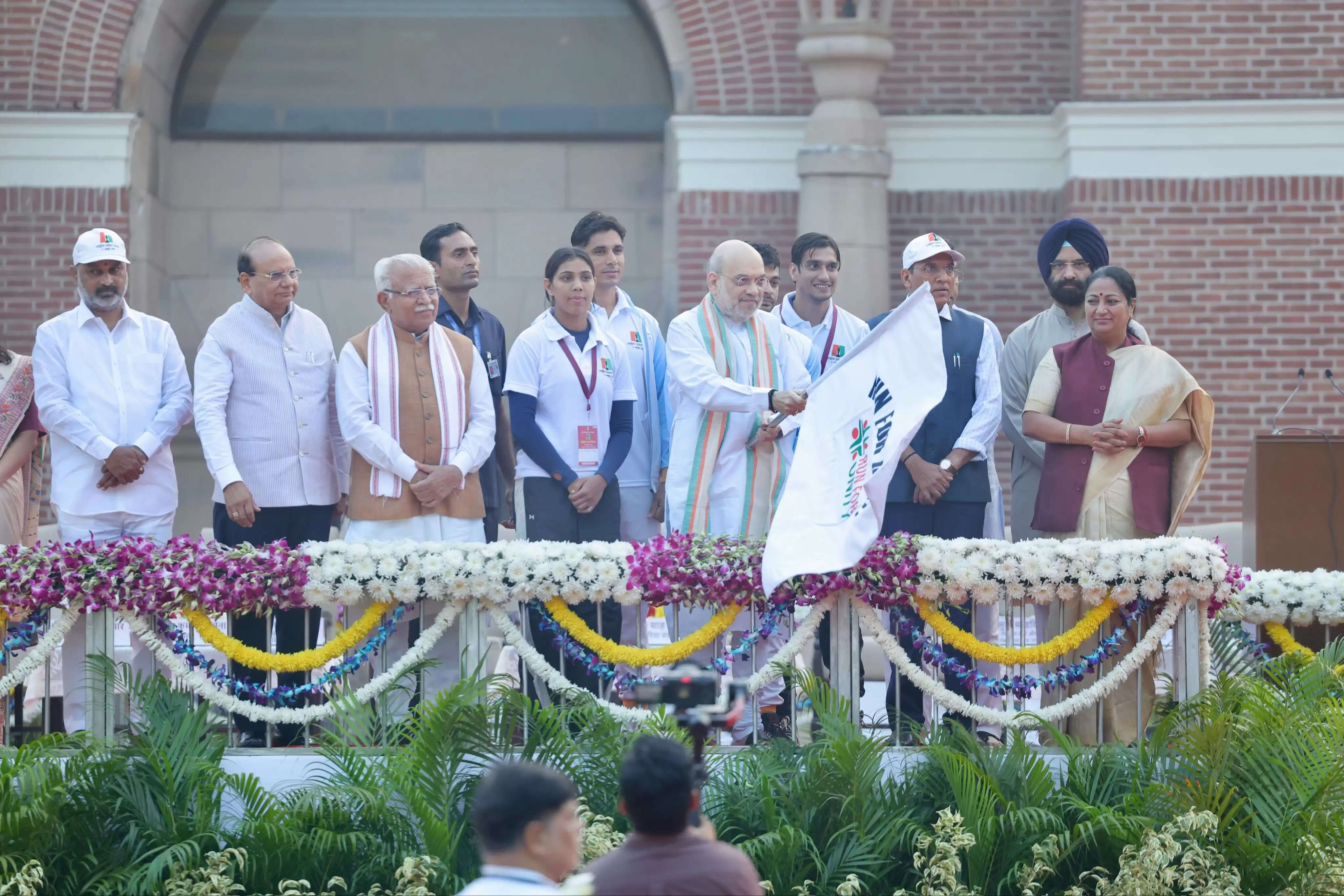 सरदार पटेल ने जिस एकता के सूत्र में बंधे राष्ट्र का निर्माण किया, उसकी रक्षा हर राष्ट्रभक्त का दायित्वः अमित शाह