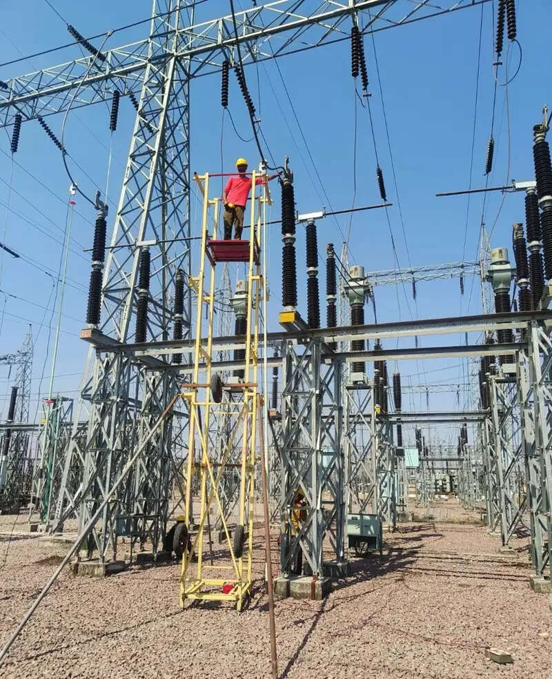 एमपी ट्रांसको का नवाचार, सब-स्टेशन मेंटेनेंस के लिए तैयार किया 36 फीट ऊँचाई वाला ‘मैन लिफ्टर’