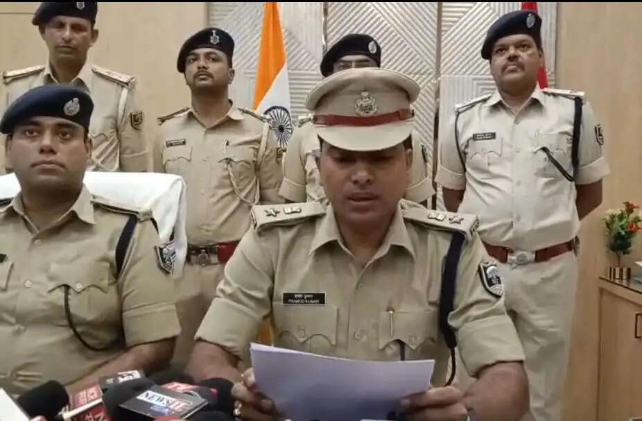 3.590 किलो गांजा के साथ तस्कर गिरफ्तार