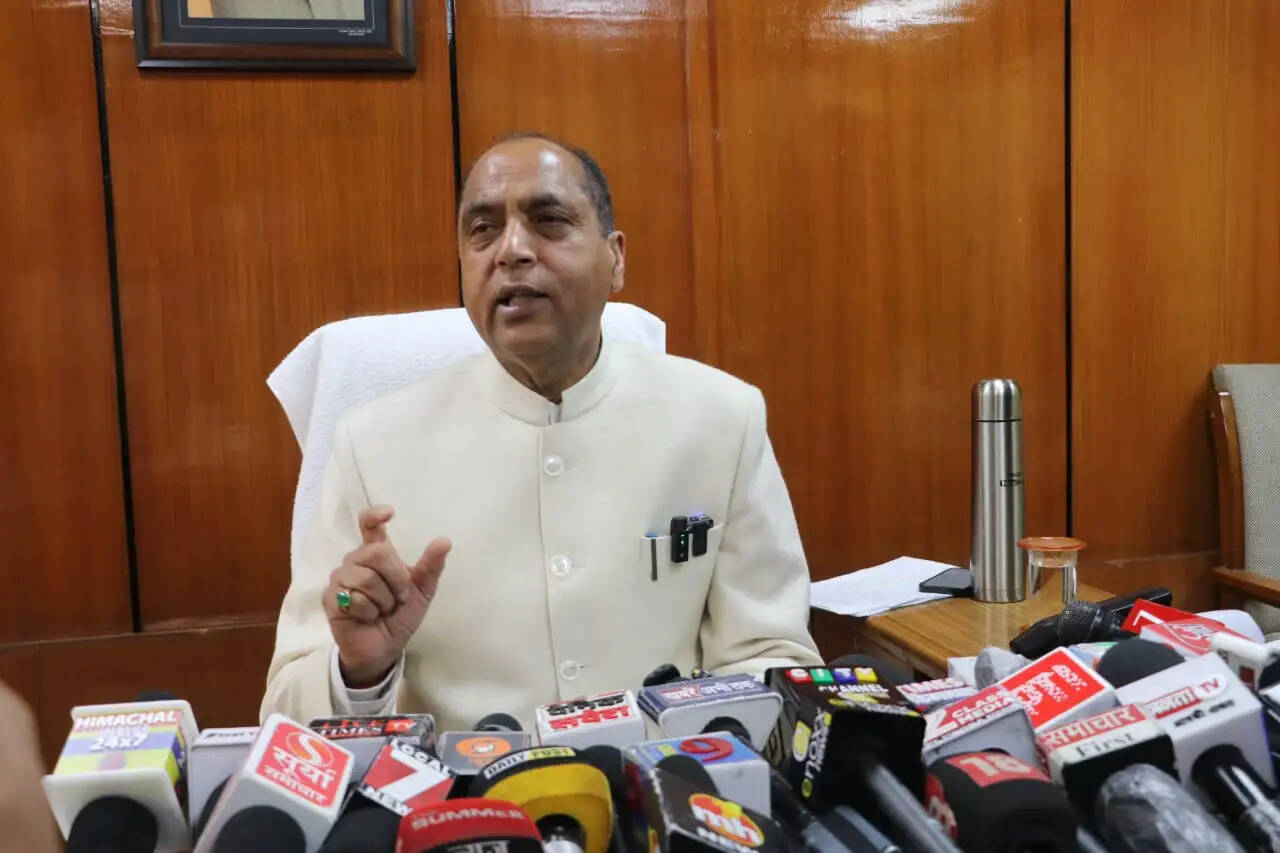 हिमकेयर पर मुख्यमंत्री के तथ्य सही नहीं, योजना न हो बंद : जयराम ठाकुर