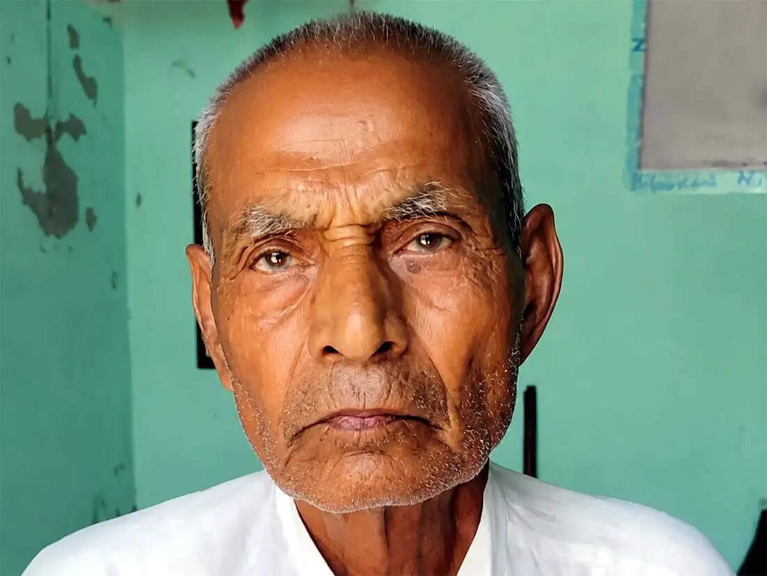 हांसी : पोते ने सिर में डंडे मारकर कर डाली दादा की हत्या