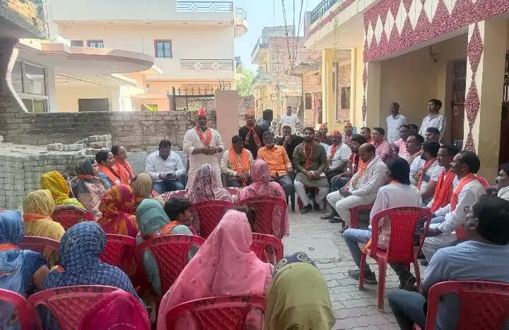 महिला सम्मेलन में गांव गांव से पहुंचकर प्रधानमंत्री के इरादों को करना है मजबूत - हंसराज विश्वकर्मा