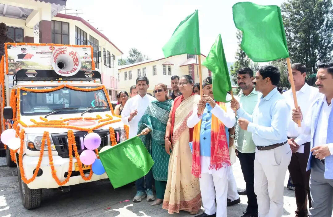 एमयूवाई चौपाल में बोली आर्या ‘जॉब सीकर’ नहीं, ‘जॉब क्रिएटर’ बनें युवा