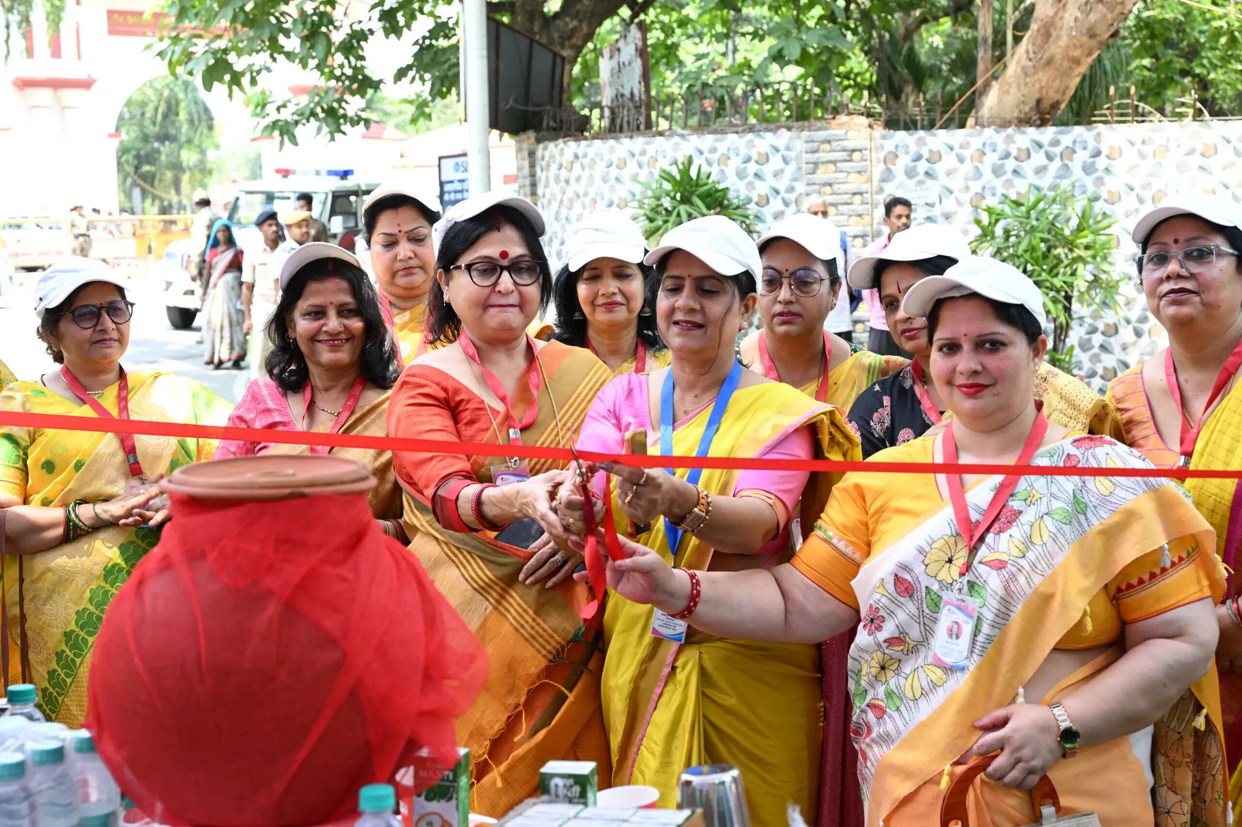 सीसीएल-अर्पिता महिला मंडल ने किया शुद्ध शीतल पेयजल केंद्र का उद्घाटन