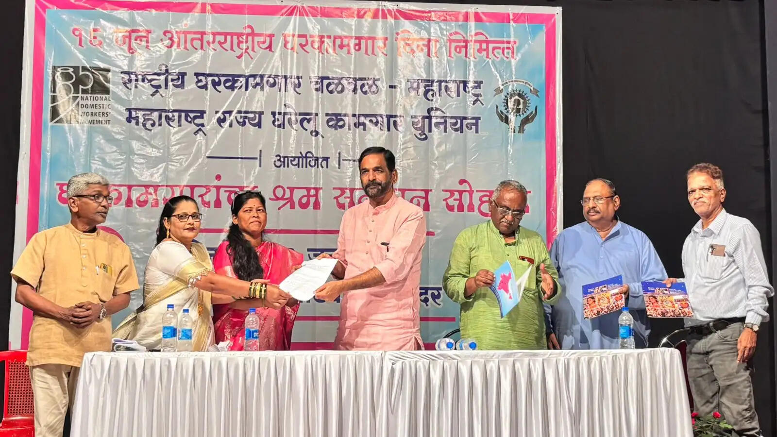 घरेलू काम करने कर्मियों को कल्याण बोर्ड बनायेंगे - विधायक केलकर