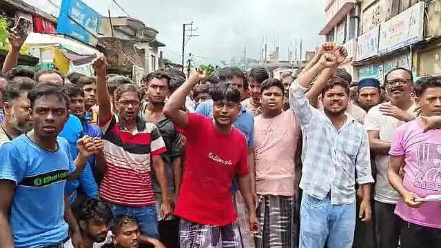 बारुईपुर में 12 साल की नाबालिका से बलात्कार कर हत्या, गुस्साई भीड़ ने पकड़ा आरोपित