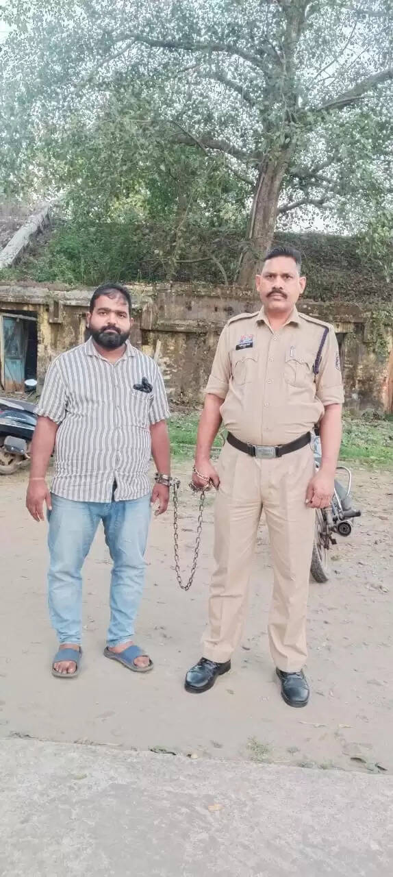 रायगढ़ : ट्रेलर वाहन खरीद के नाम पर 15.85 लाख की ठगी , आरोपित गिरफ्तार