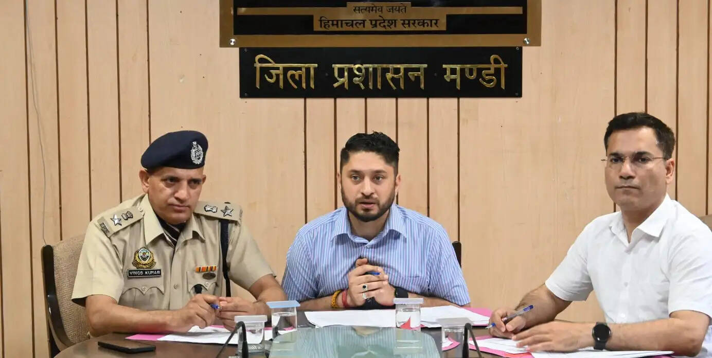 नशीले पदार्थों के सेवन से होने वाले दुष्प्रभावों पर युवाओं को करें जागरूक : अपूर्व देवगन