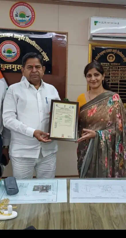 अफ़ीम मुक्ति अभियान में आयुर्वेद विवि को मिली बड़ी सफलता