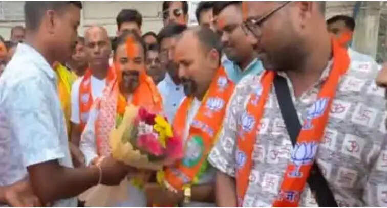 डाबग्राम&nbsp;एक नंबर ग्राम पंचायत में भाजपा के चंदन राय बने उपप्रधान