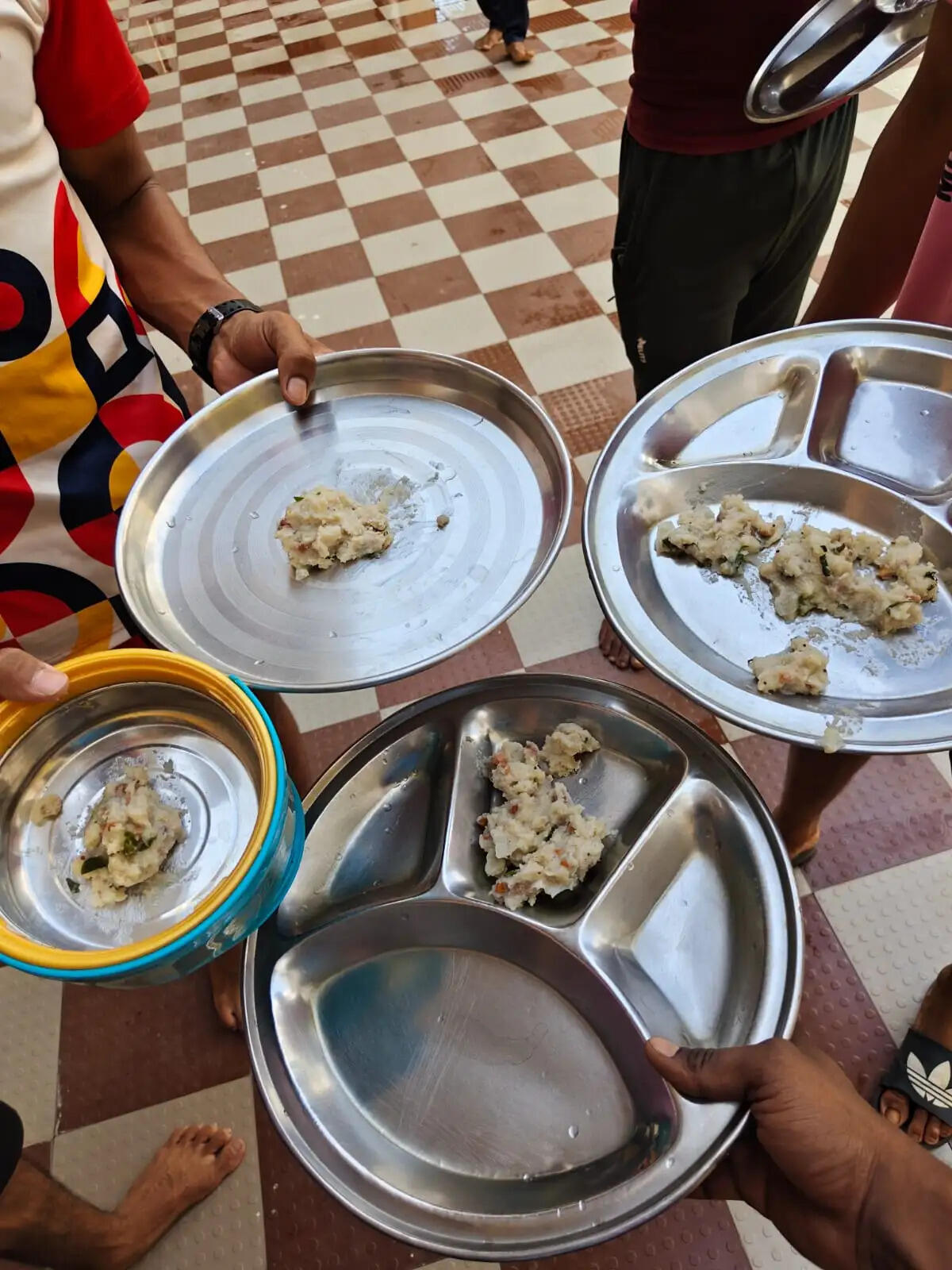 अनूपपुर: शौर्य संकल्प प्रशिक्षण योजना डाइट में अधपका नाश्ता, प्रतिभागियों में नाराजगी